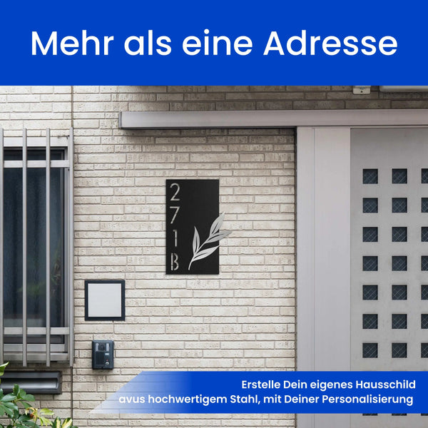 Geschmückte Hausnummer mit Blätterzweig - Hausnummer